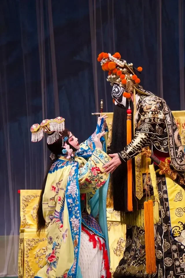 Peking Opera: Farewell My Concubine