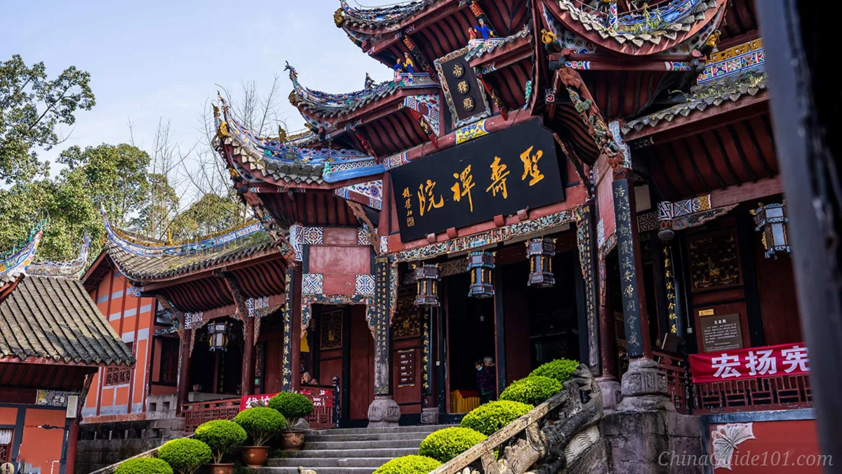 Shengshou Temple (Shengshou Chanyuan) main gate at Baodingshan, Dazu Rock Carvings, UNESCO World Heritage Site, Chongqing, China